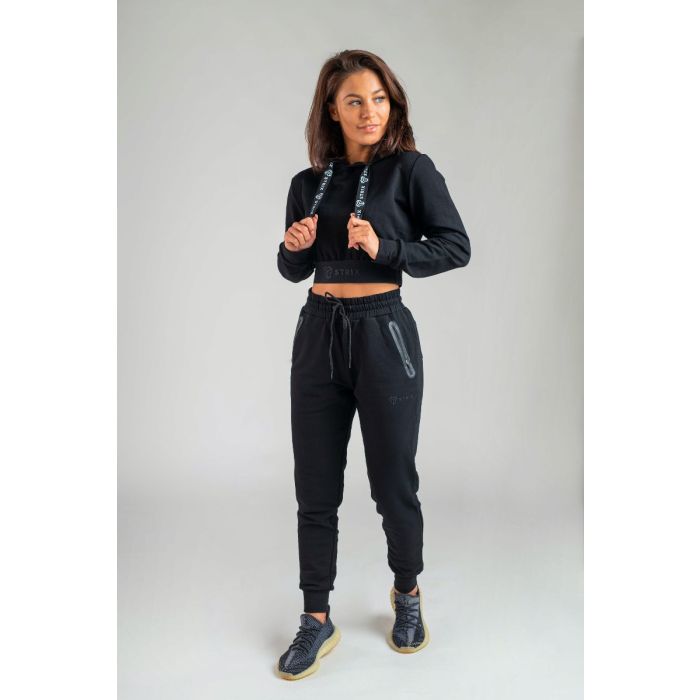 Women‘s Essential Cropped Hoodie Black - STRIX