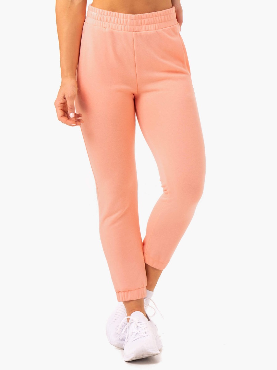 Women‘s Adapt Joggers Peach - Ryderwear