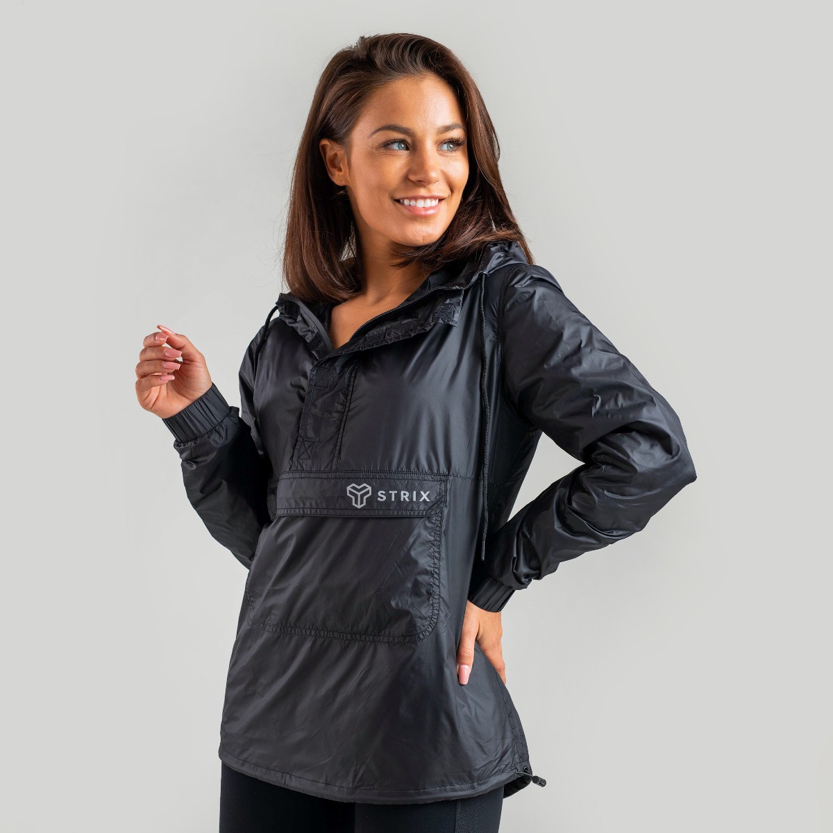 Women‘s Stormbreaker Jacket - STRIX